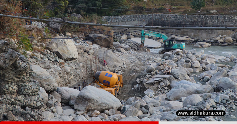 म्याग्दीको गायत्री मन्दिर  क्षेत्रमा कटान रोकथाम गर्न काम थालियो