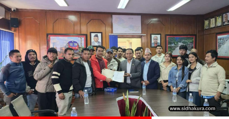 कटारी–घुर्मी सडक निर्माणका लागि ठेक्का प्रक्रिया अघि बढाउने मन्त्री घिसिङको प्रतिबद्धता