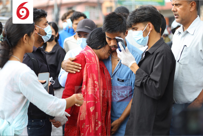 जेनजी आन्दोलनमा ज्यान गुमाएका मृतकका आफन्तको बिलौना (तस्बिरहरु)
