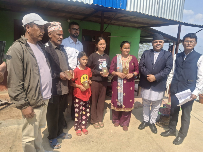 सरकारले घरमै पुर्याउन थाल्यो राहदानी