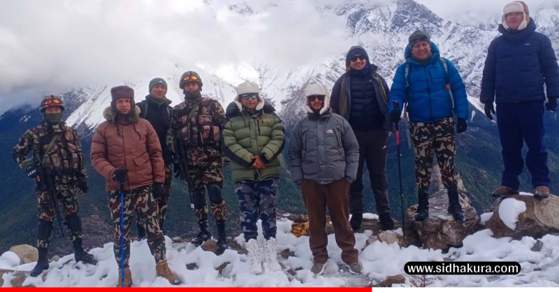 अन्नपूर्ण आधार शिविरबाट १७ जना विदेशी सहित ७२ जना पर्यटकको उद्धार