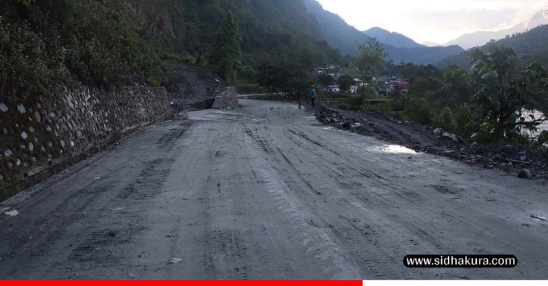 मार्ग खुलेको १८ वर्षपछि स्तरोन्नति हुँदै म्याग्दीको दूधेखोला जोड्ने सडक