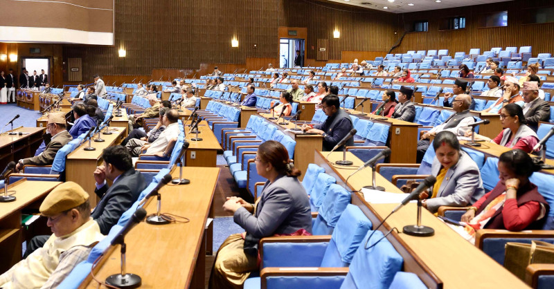 सांसदद्वारा किसानलाई मल र सिँचाइ उपलब्ध गराउन माग