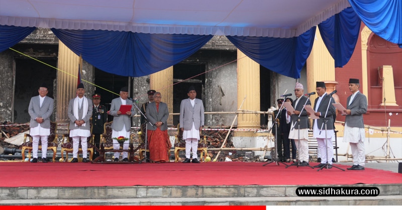 मन्त्रीत्रय ओमप्रकाश अर्याल, रामेश्वर खनाल र कुलमान घिसिङले लिए शपथ