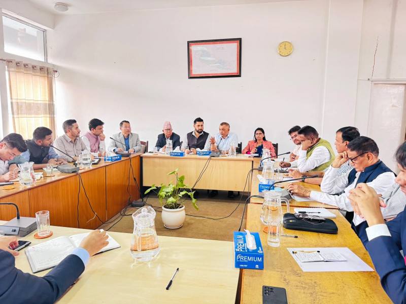 रविले बोलाएको सर्वदलीय बैठकमा को को छन् ?