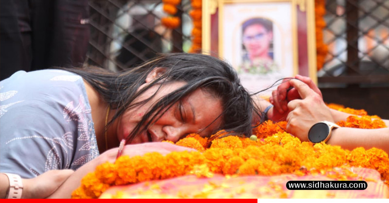 जेन–जी शहदिहरुको शव यात्रा अघि टिचिङ हस्पिटल (तस्बिरहरु)