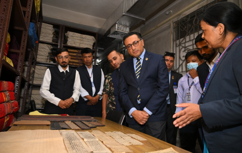 अभिलेखालयमा रहेका ऐतिहासिक सम्पत्तिको संरक्षण र प्रवर्द्धन गर्नुपर्छ: अर्थमन्त्री डा. वाग्ले