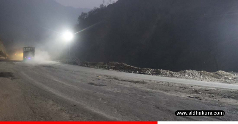 तुइन खोलाको पहिरोमा ‘फ्लड लाइट’ जडान