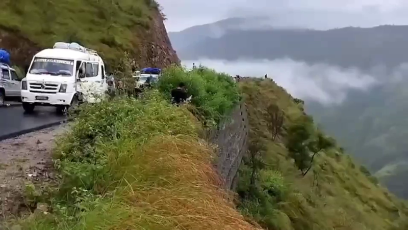 तमोरमा भएको बोलेर दुर्घटनामा ४ को मृत्यु, ६ जना घाइते