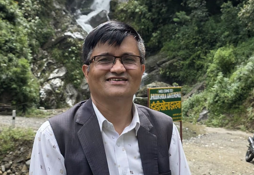ओलीकै प्यानलबाट जितेकाले पुनर्गठन भन्न मिल्दैन’