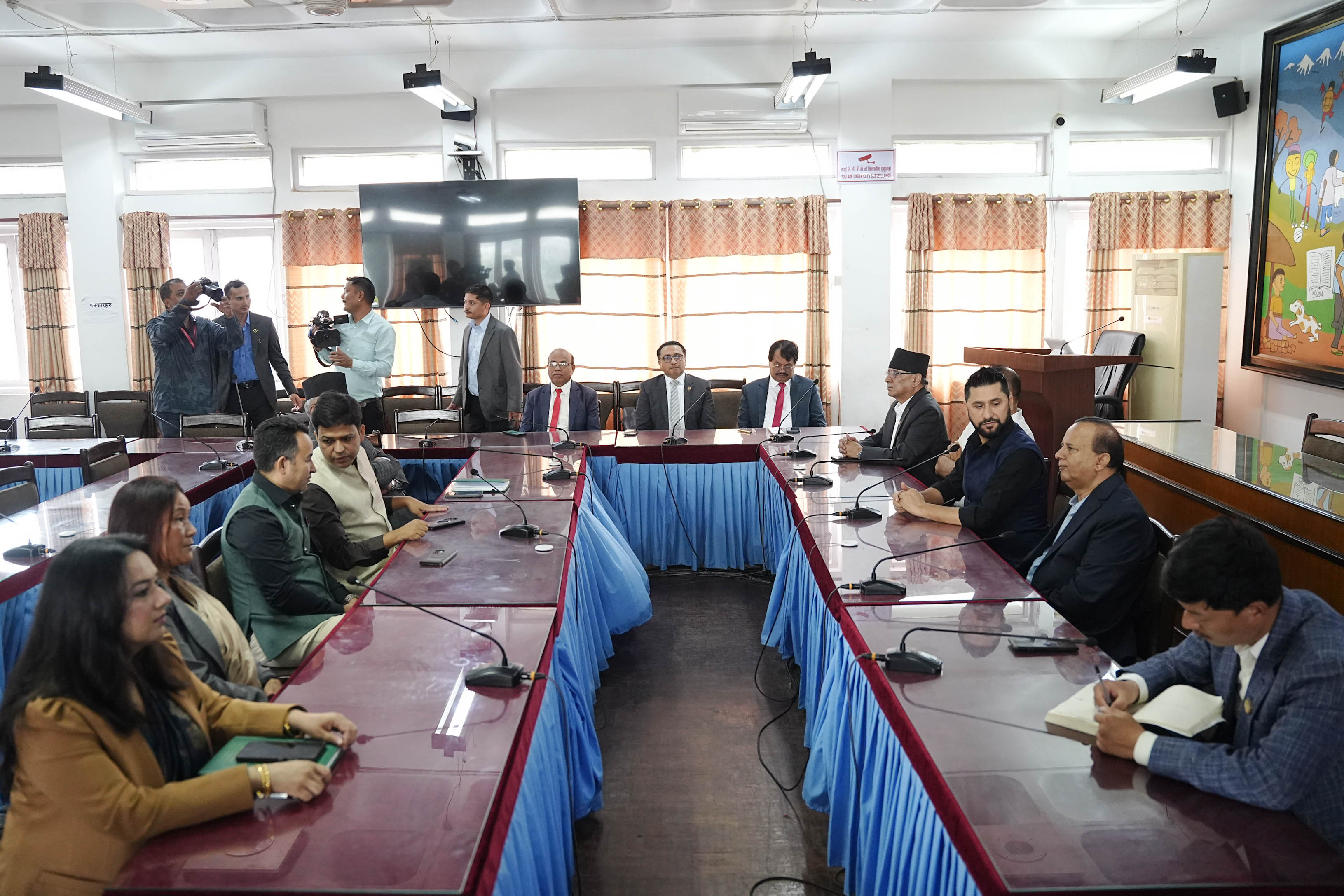 All-Party-meeting_-142-1785295064.jpg