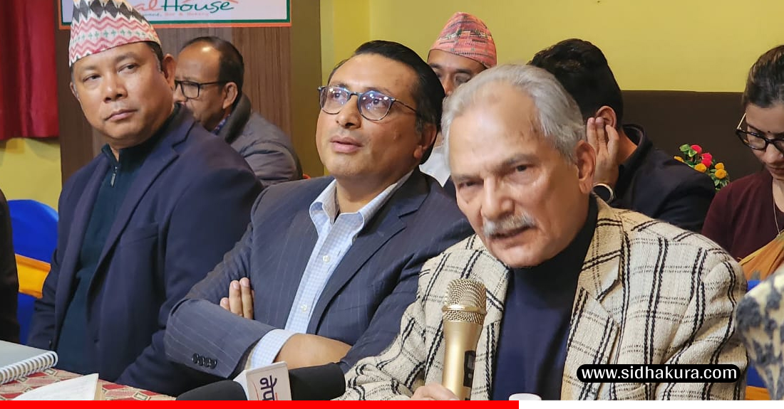 रविलाई बाहिर निकालेर उनको नेतृत्वमा सबै शक्ति मिलेर पुरानाविरुद्ध चुनावमा जानुपर्छः डा. बाबुराम भट्टराई