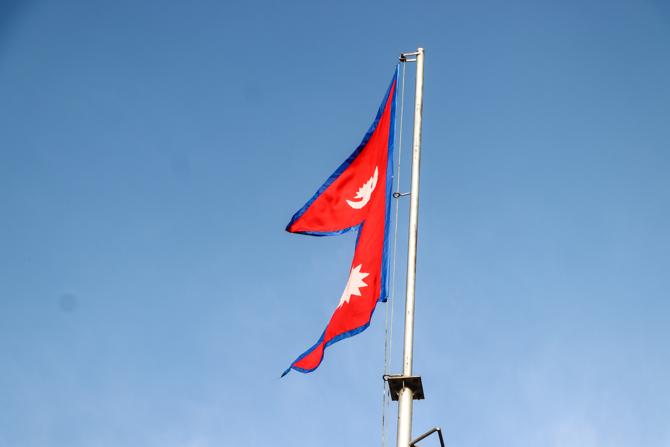 बागलुङमा बर्सेनि चार लाखका झण्डा (तस्बिरहरू)