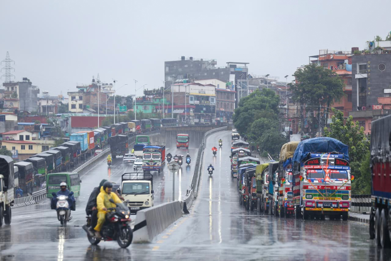 Balkhu-Road-Vehicle_NPL-(3)-1790320347.jpeg