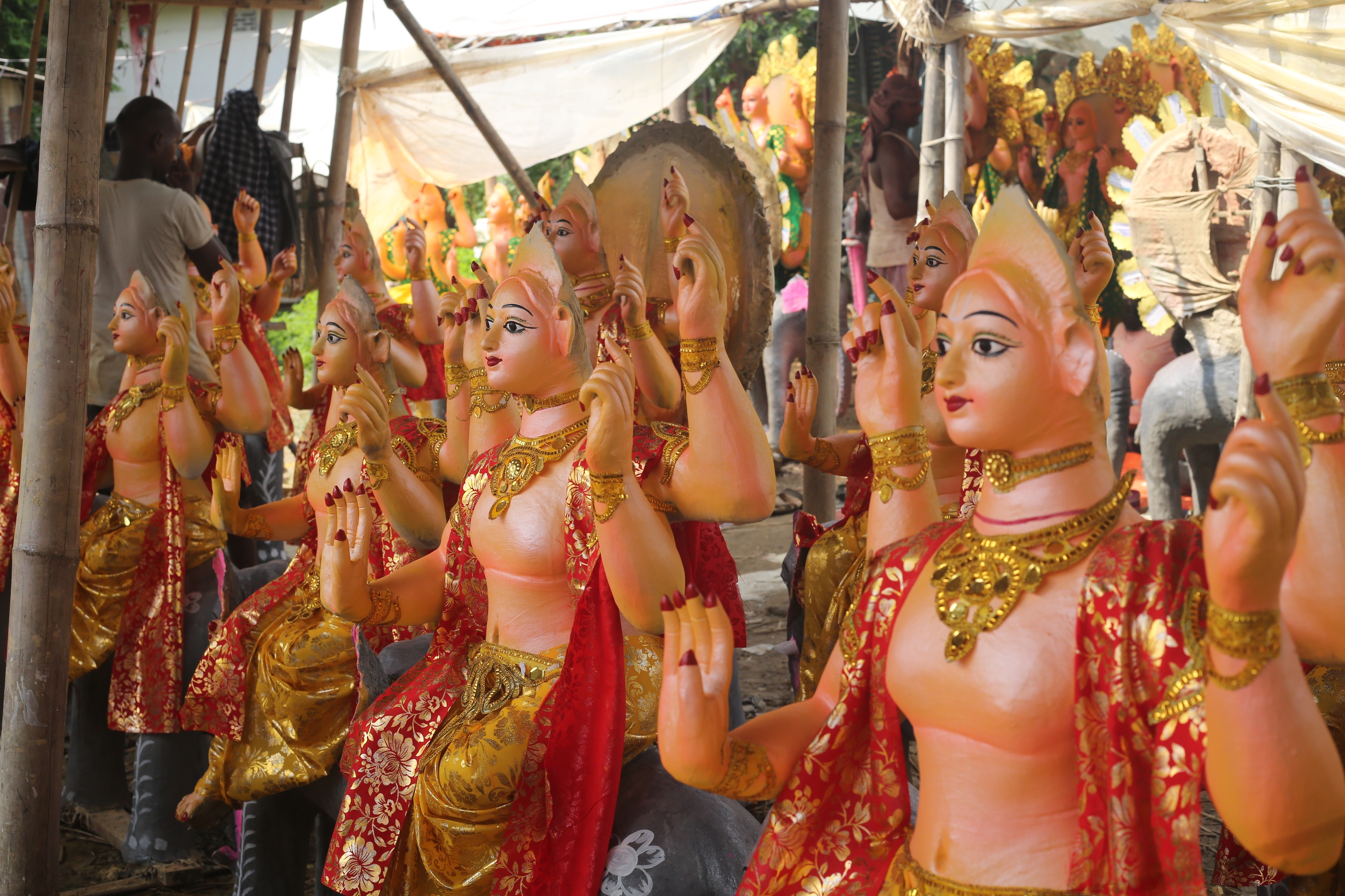 Bishwakarma-Murti_NPL-(9)-1789564451.jpeg