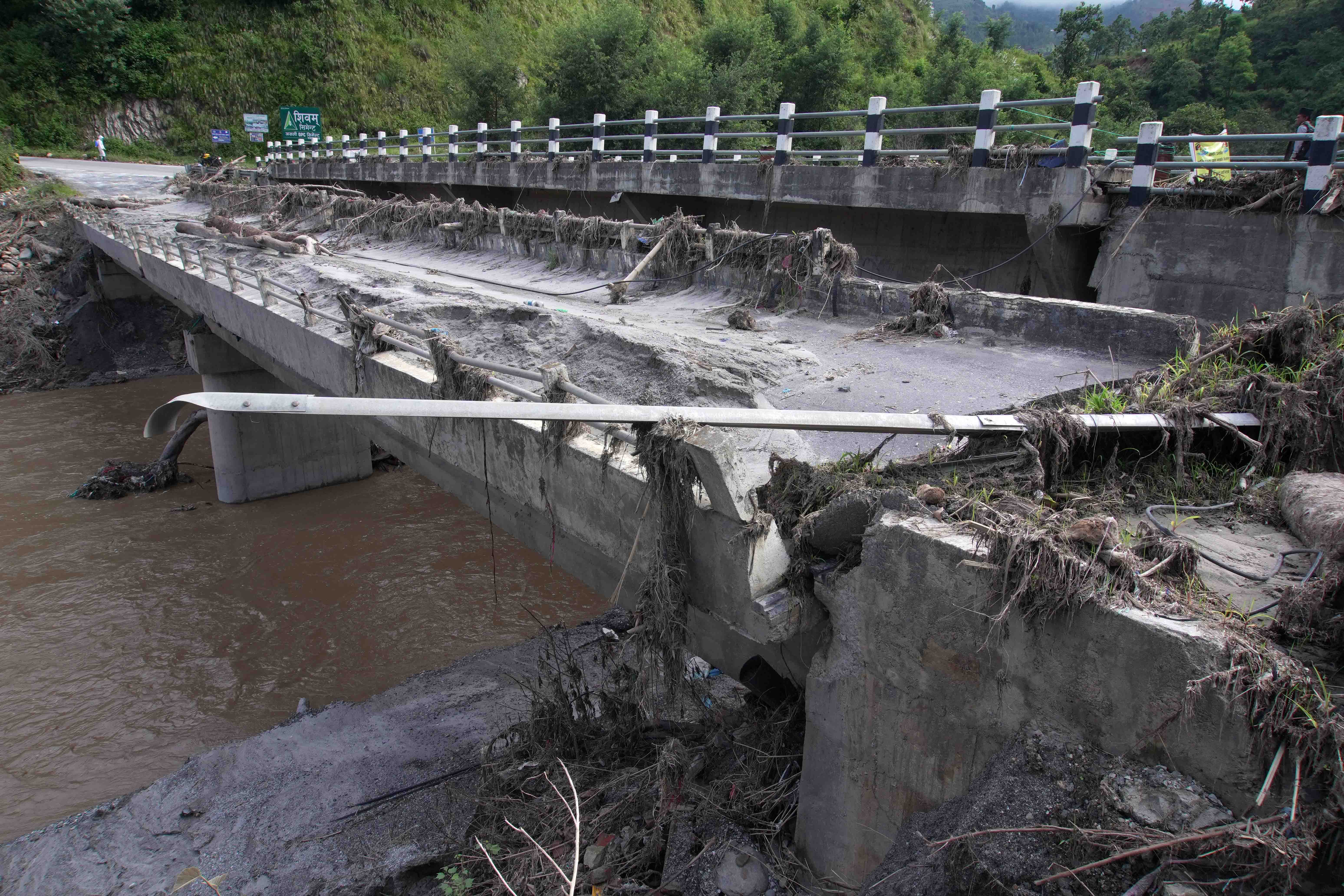 Bridge-Damaged_2083-1790393370.jpg