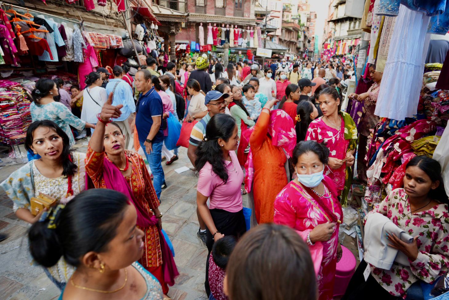 Dashain-bazar_nepal-Photo-Library-(8)-1758633623.jpeg
