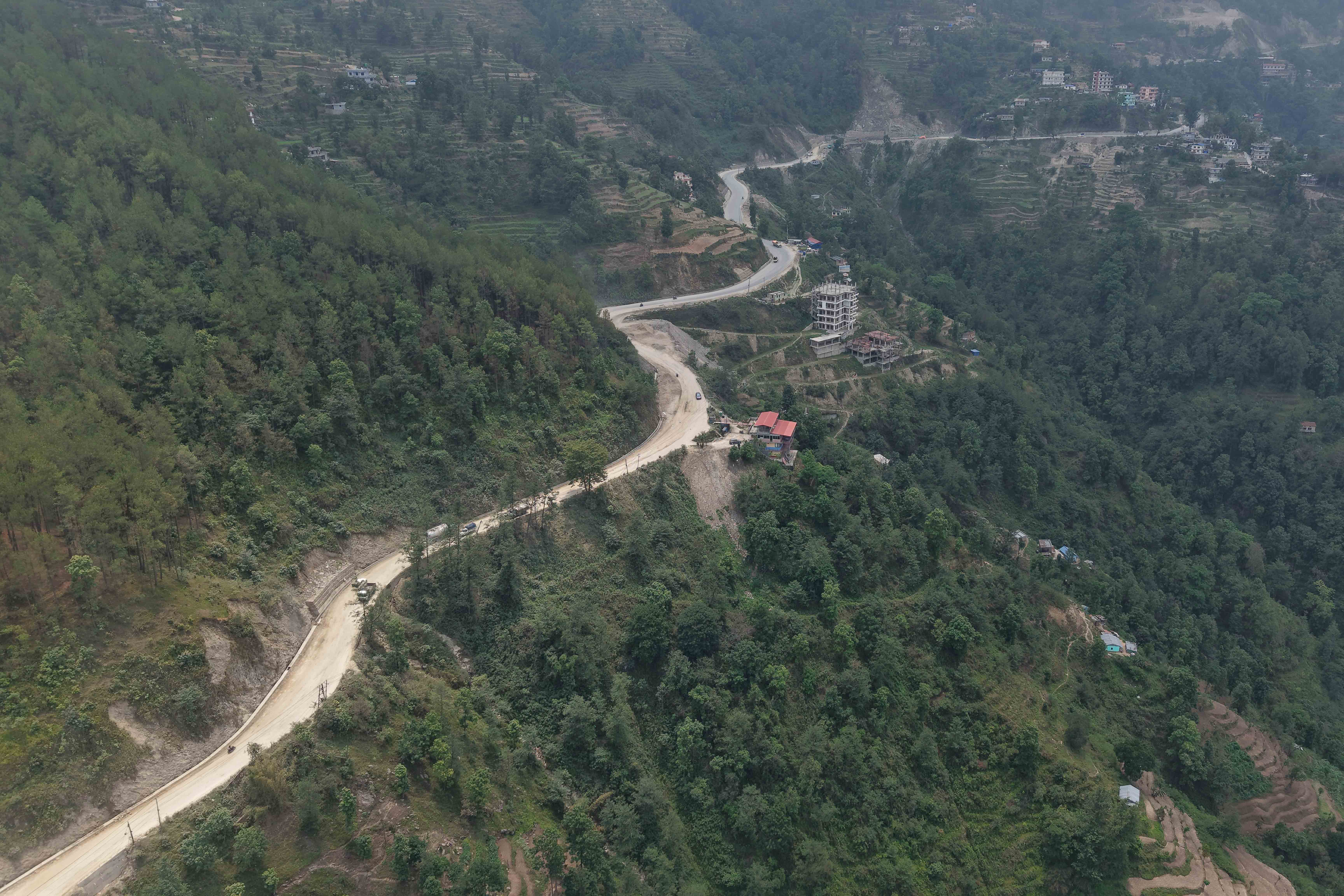 Dhulikhe-Khawa-Road_0078_D-1780205266.jpg