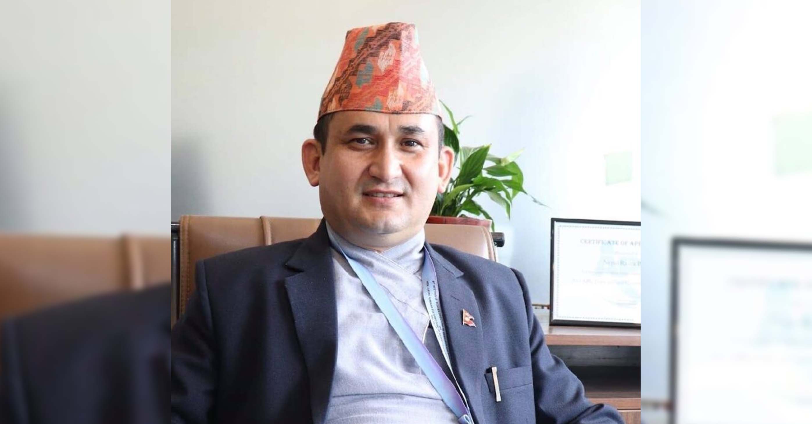 नेपाल राष्ट्र बैंकको डेपुटी गभर्नरमा दीर्घ रावल नियुक्त