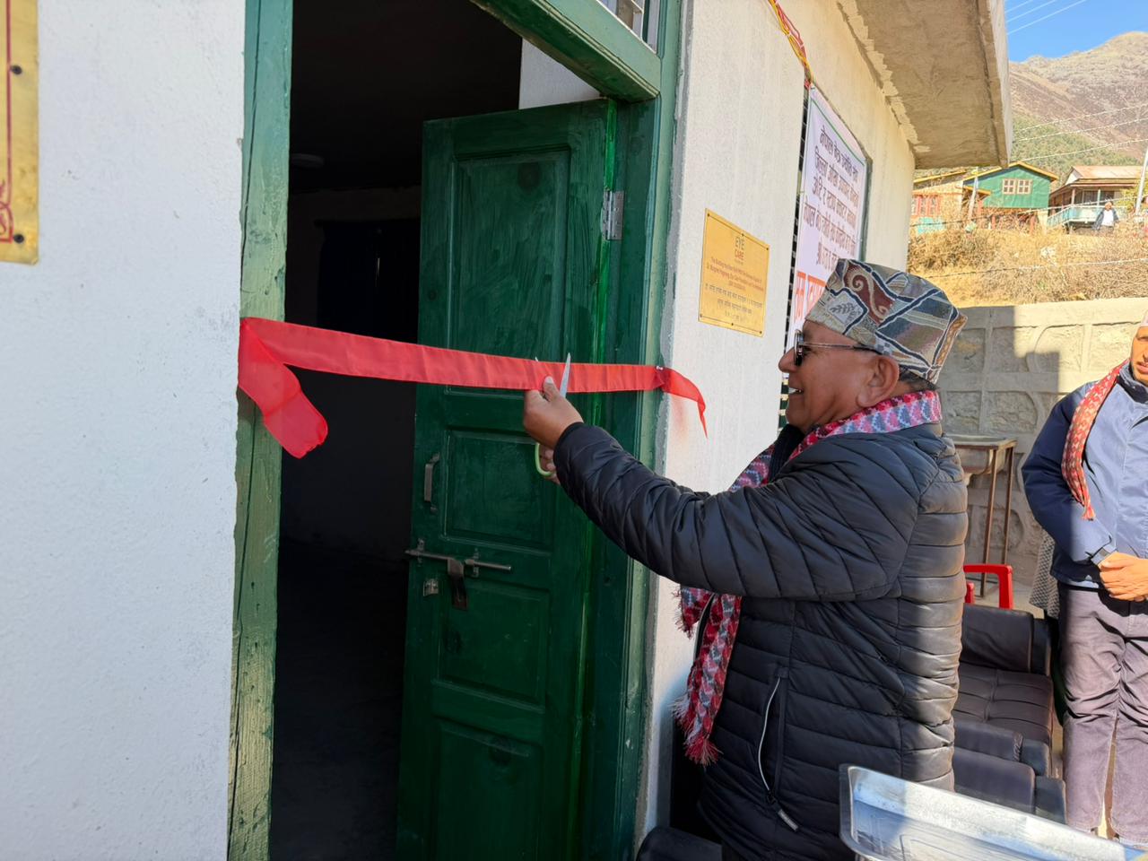 हुम्लामा आँखा उपचार केन्द्रको भवन उद्घाटन