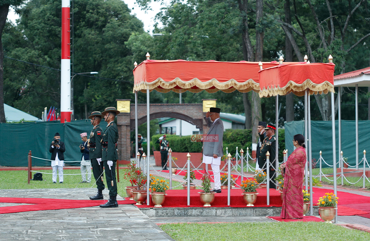 KP-SHARMA-OLI-BACK-FROM-SPAIN-6-1751630769.jpg