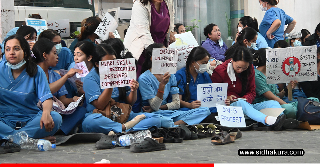 Manipal-Nurse-Protest_sidhakura-7-1760768262.jpg