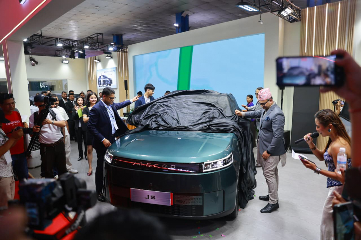 NAIMA-New-Vehicle-Launch-(2)-1786438743.JPG