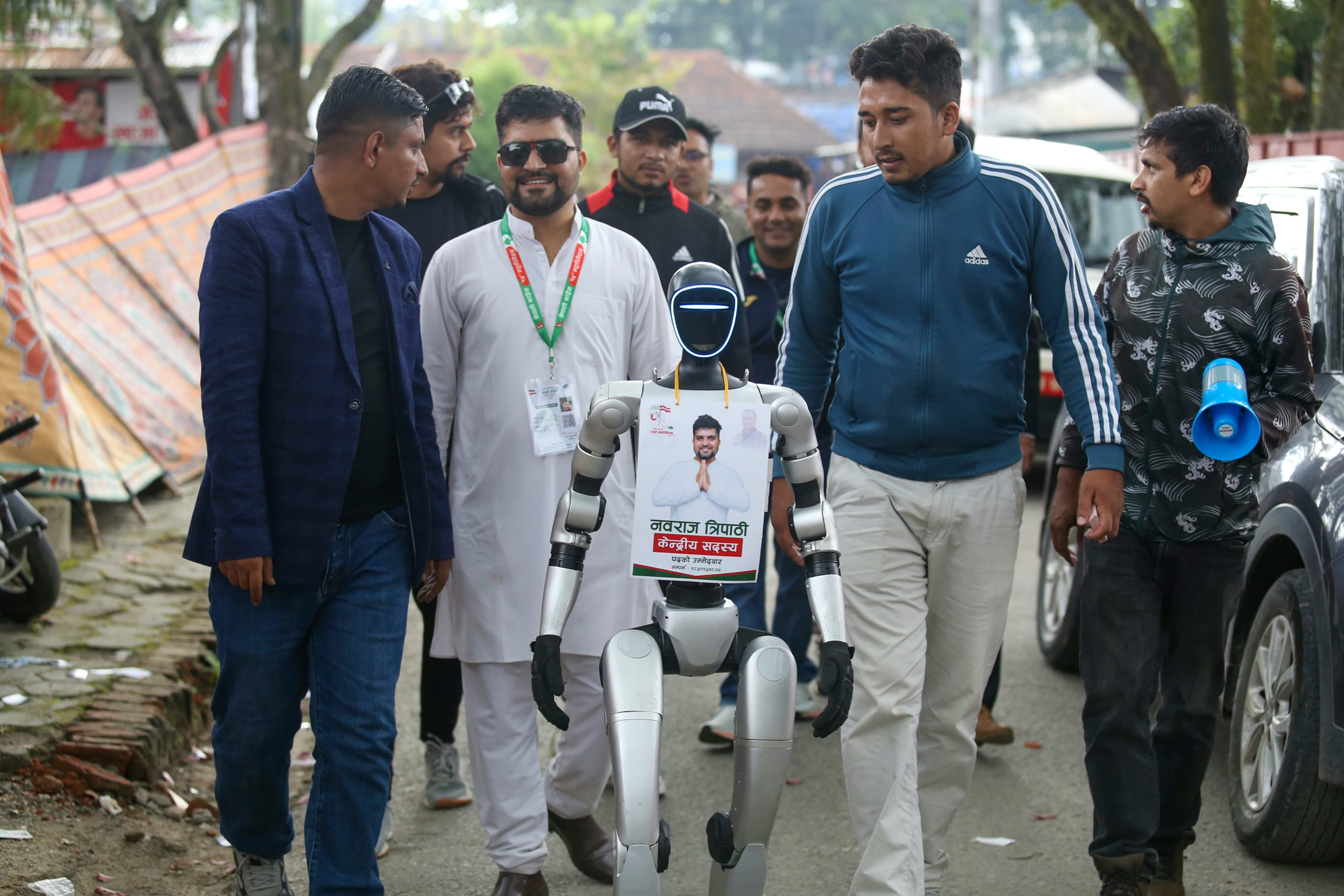 NabarajTripathiRobotVoteAppeal_NPL-(4)-1791284017.JPG