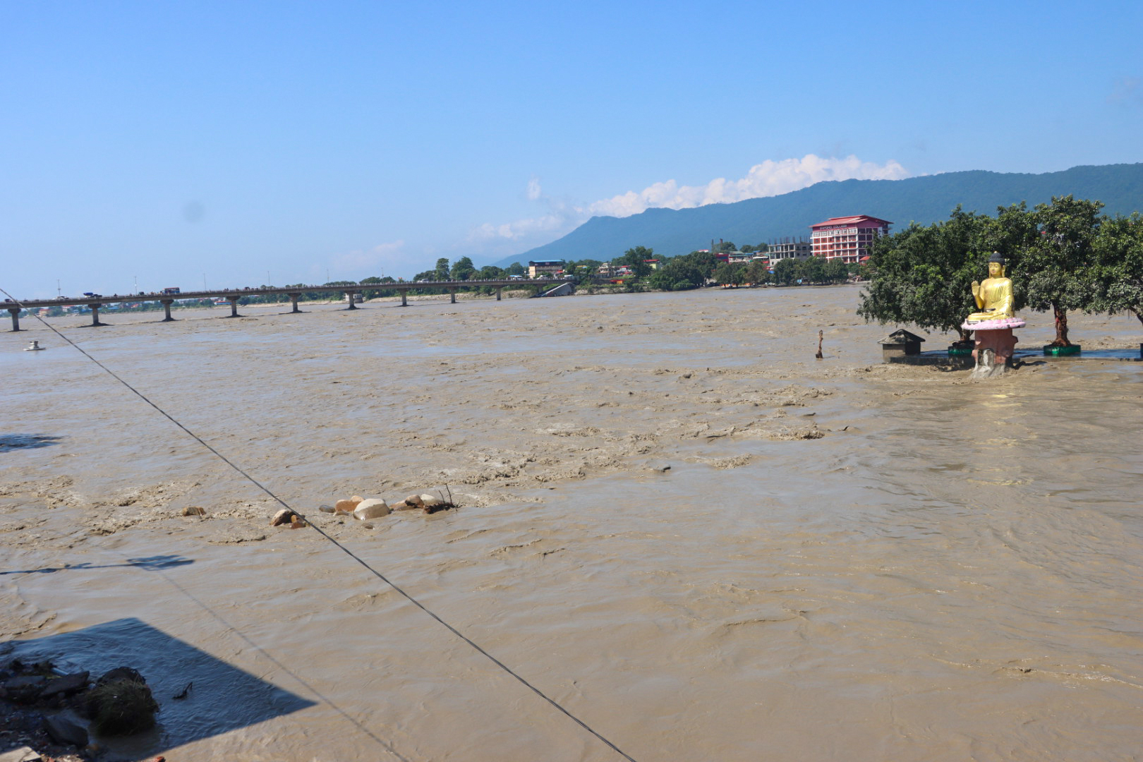 पुरानै लयमा फर्कन थाल्यो नारायणी