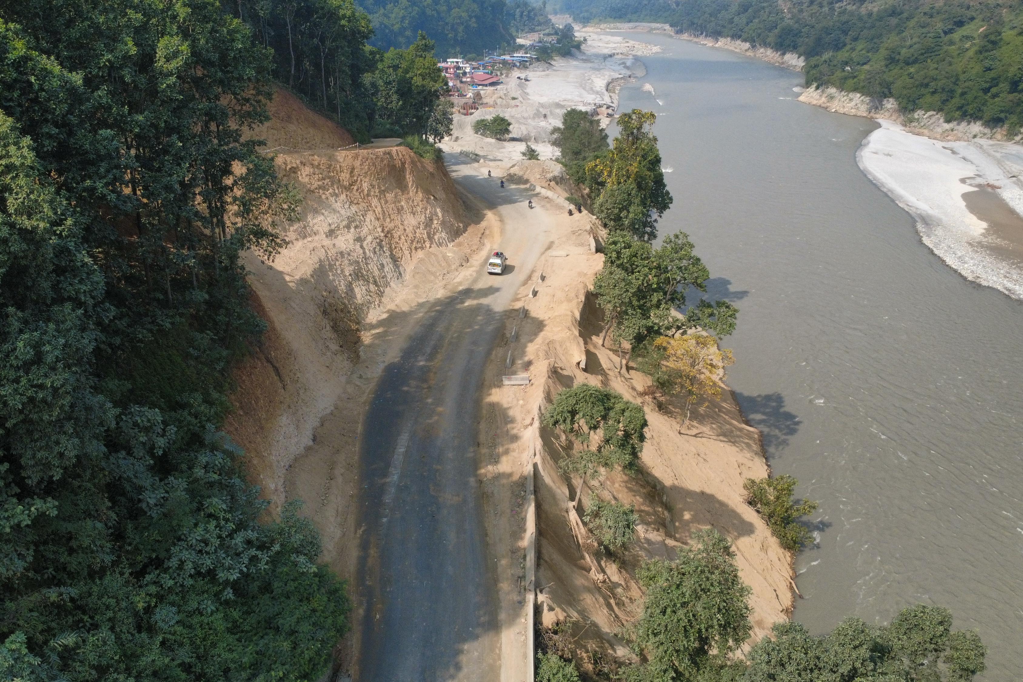 Prithbi-Highway--2336-1792404672.jpg