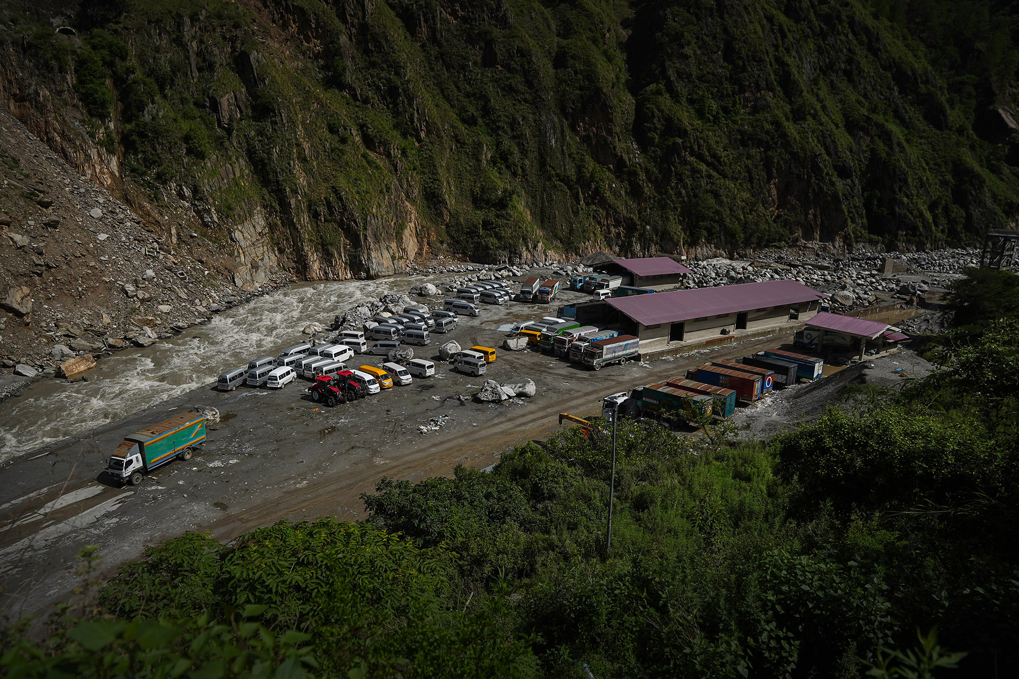 Rasuwa_Customs_Yard_Timure_NPL--(15)-1784270643.JPG