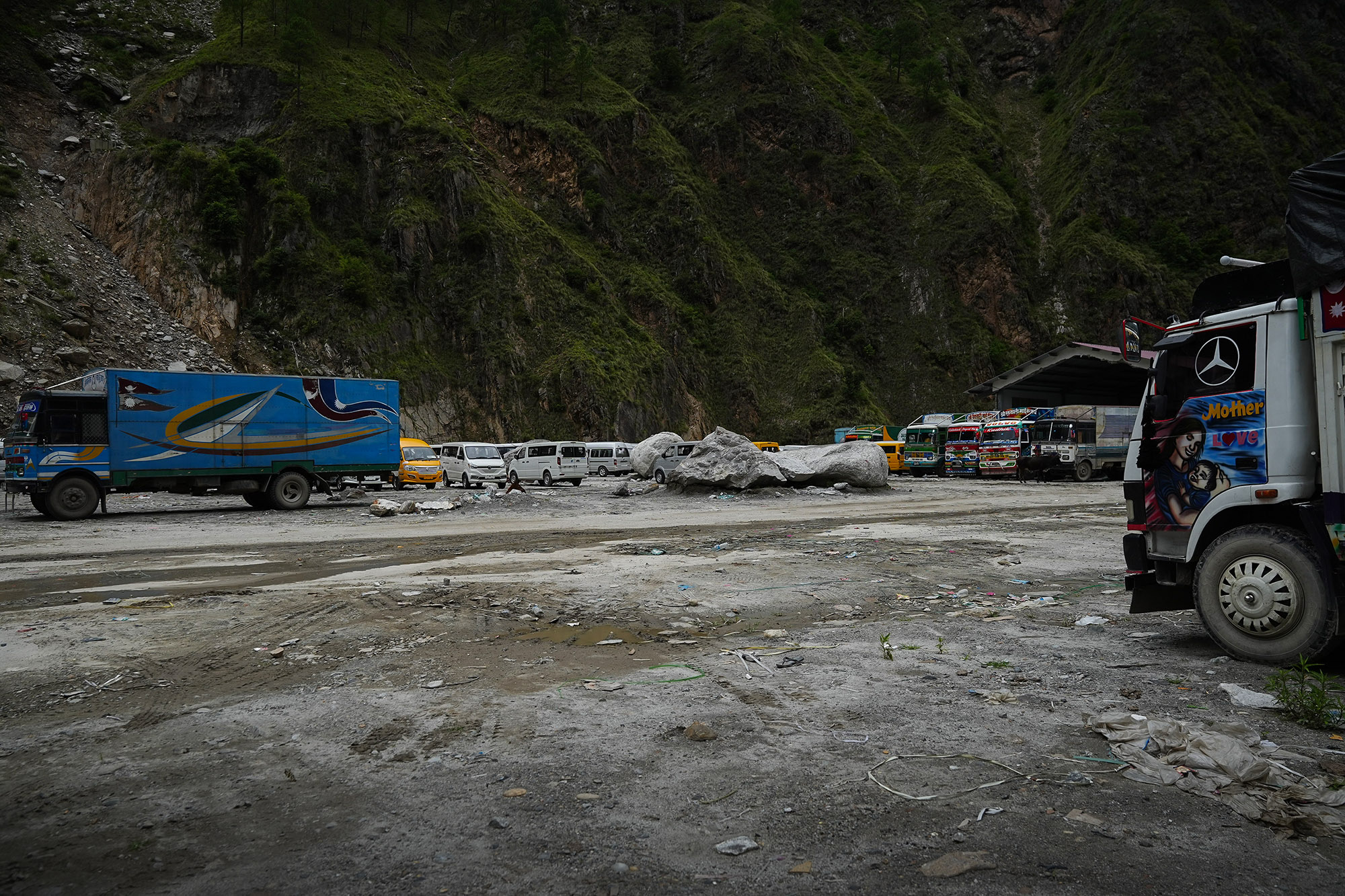 Rasuwa_Customs_Yard_Timure_NPL--(17)-1784281344.JPG