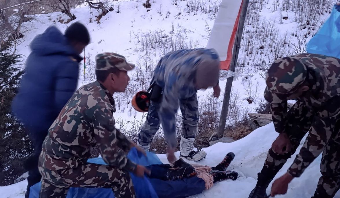 २० दिन हिउँमा पुरिएका भारतीय बाबु छोरीको शव फेला