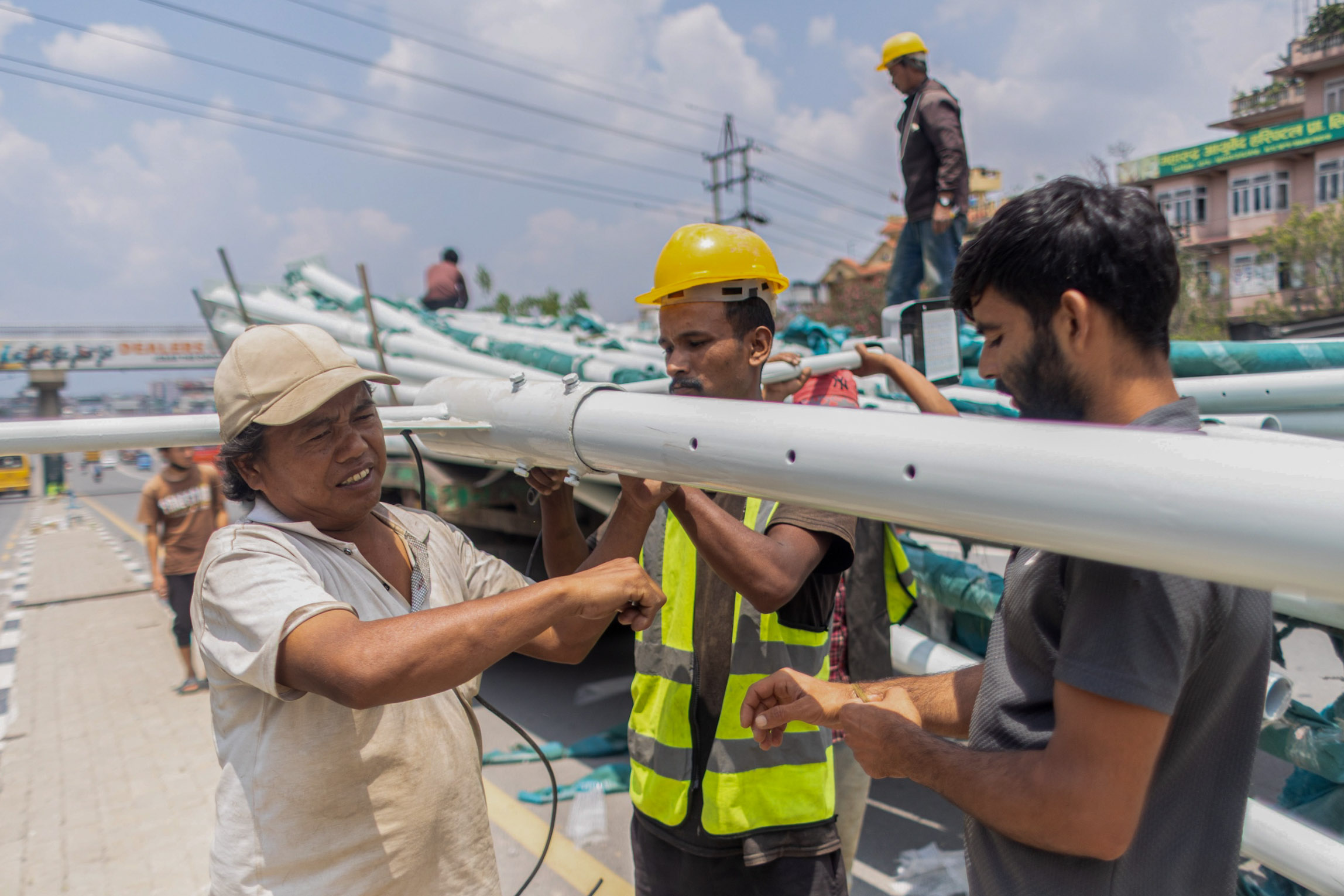 Ring-road_Street-light_-2014-1781672467.jpg