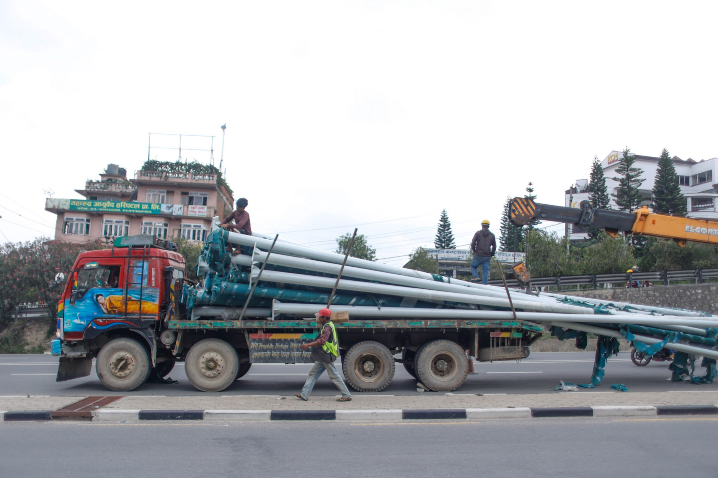 Ring-road_Street-light_-2015-1781672467.jpg