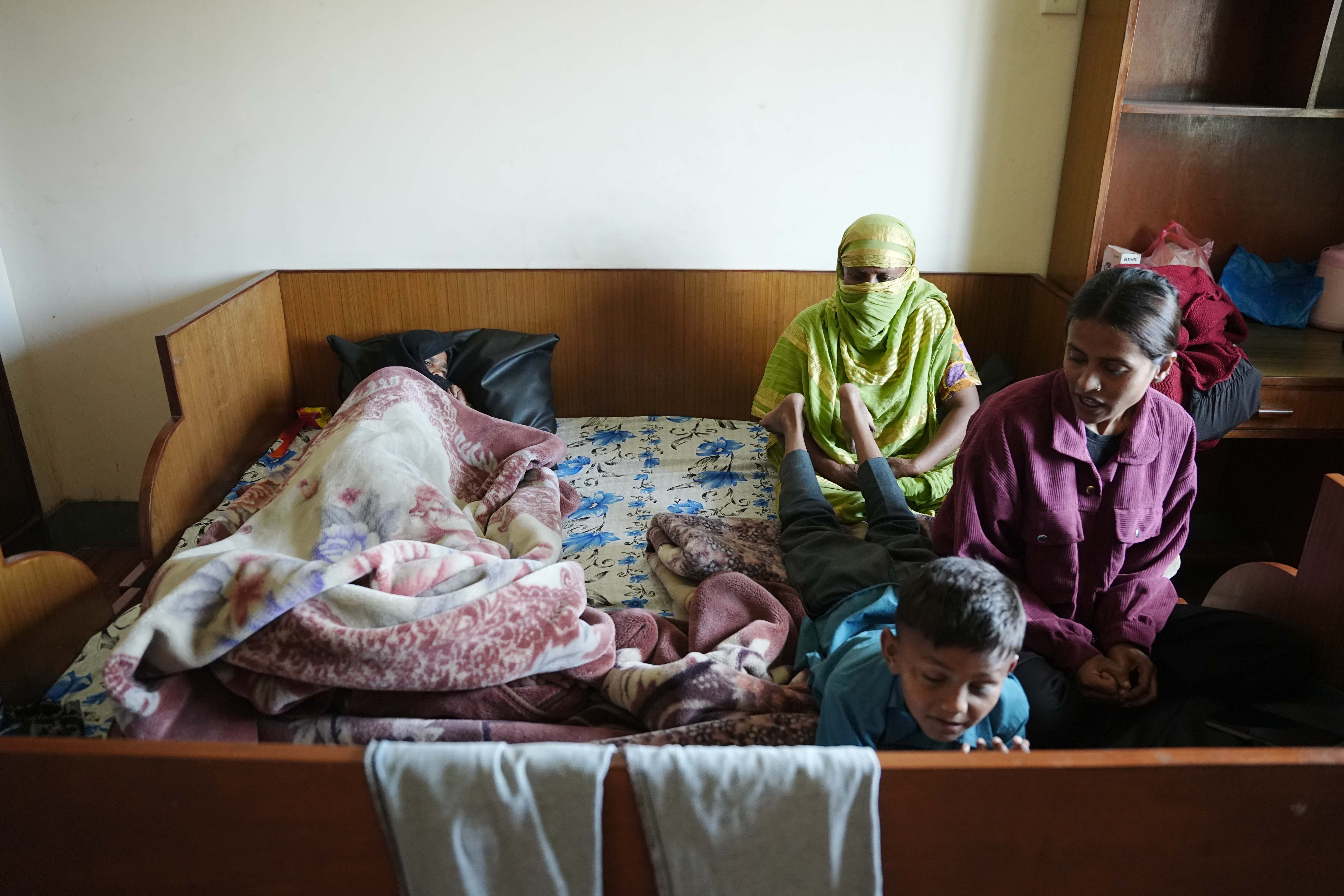 Rojina-Khatun-Family-1778130345.jpg
