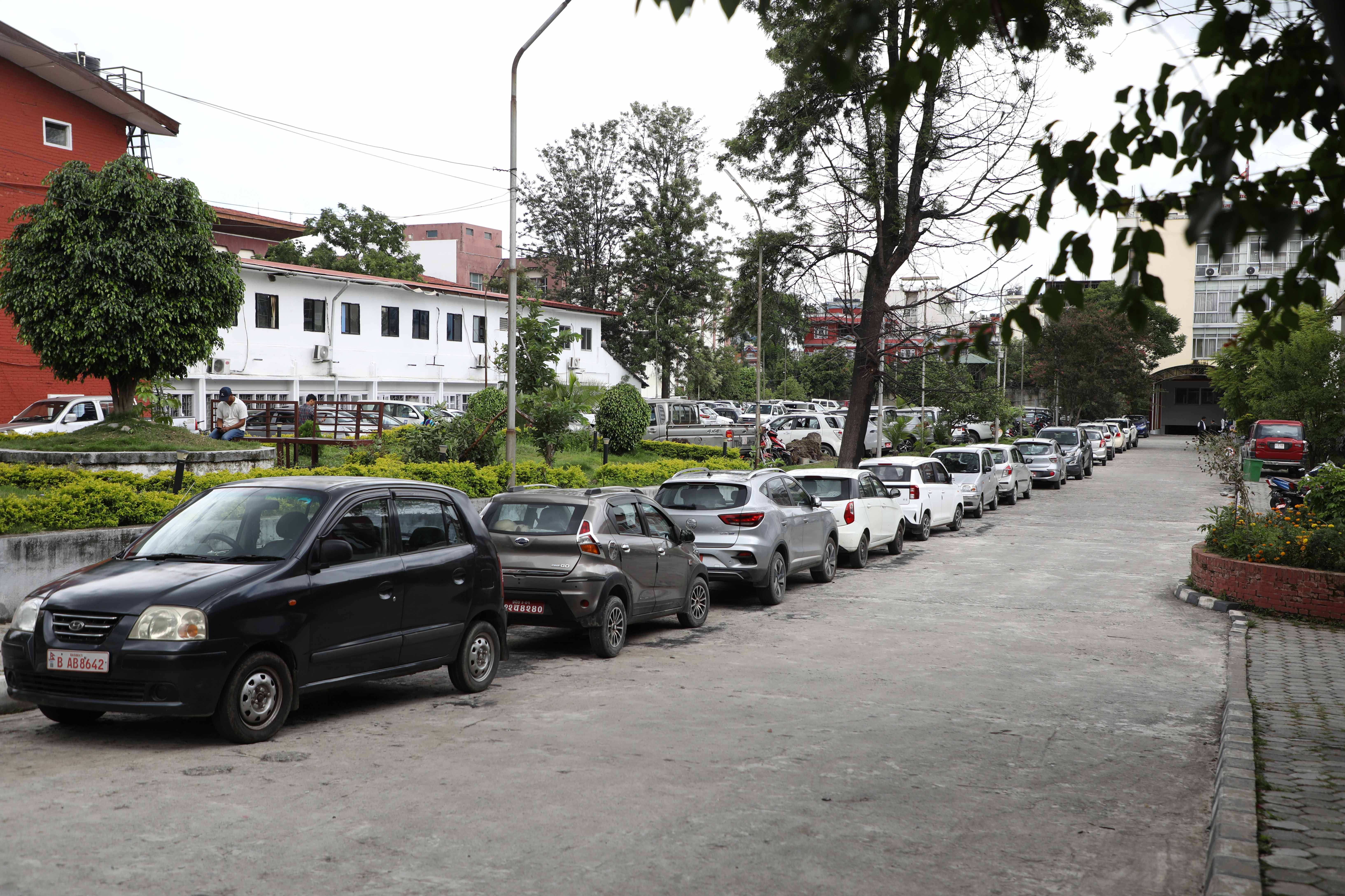 Sihadarbar_Parking_-662-1783416516.jpg
