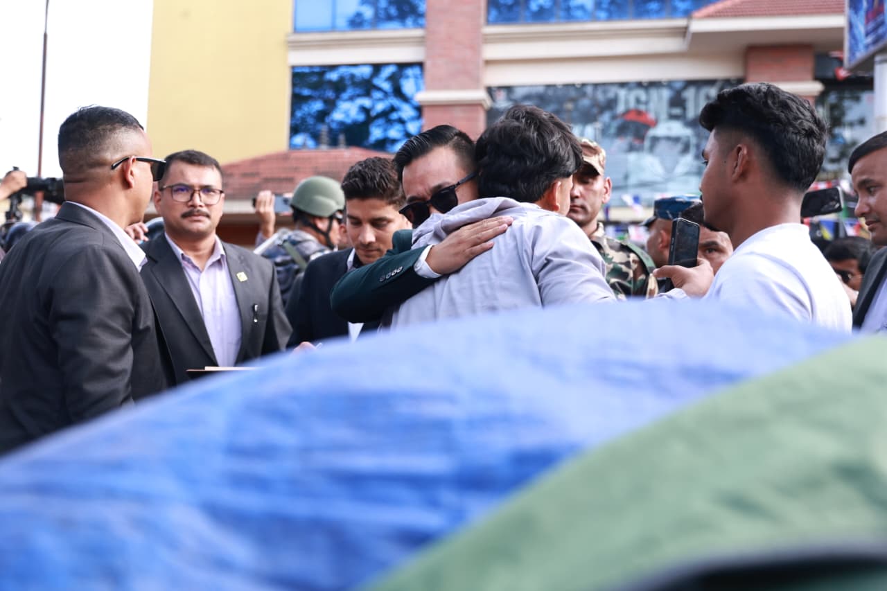 Sudhan-gurung-at-Maitighar_NPL-(2)-1781176860.jpeg
