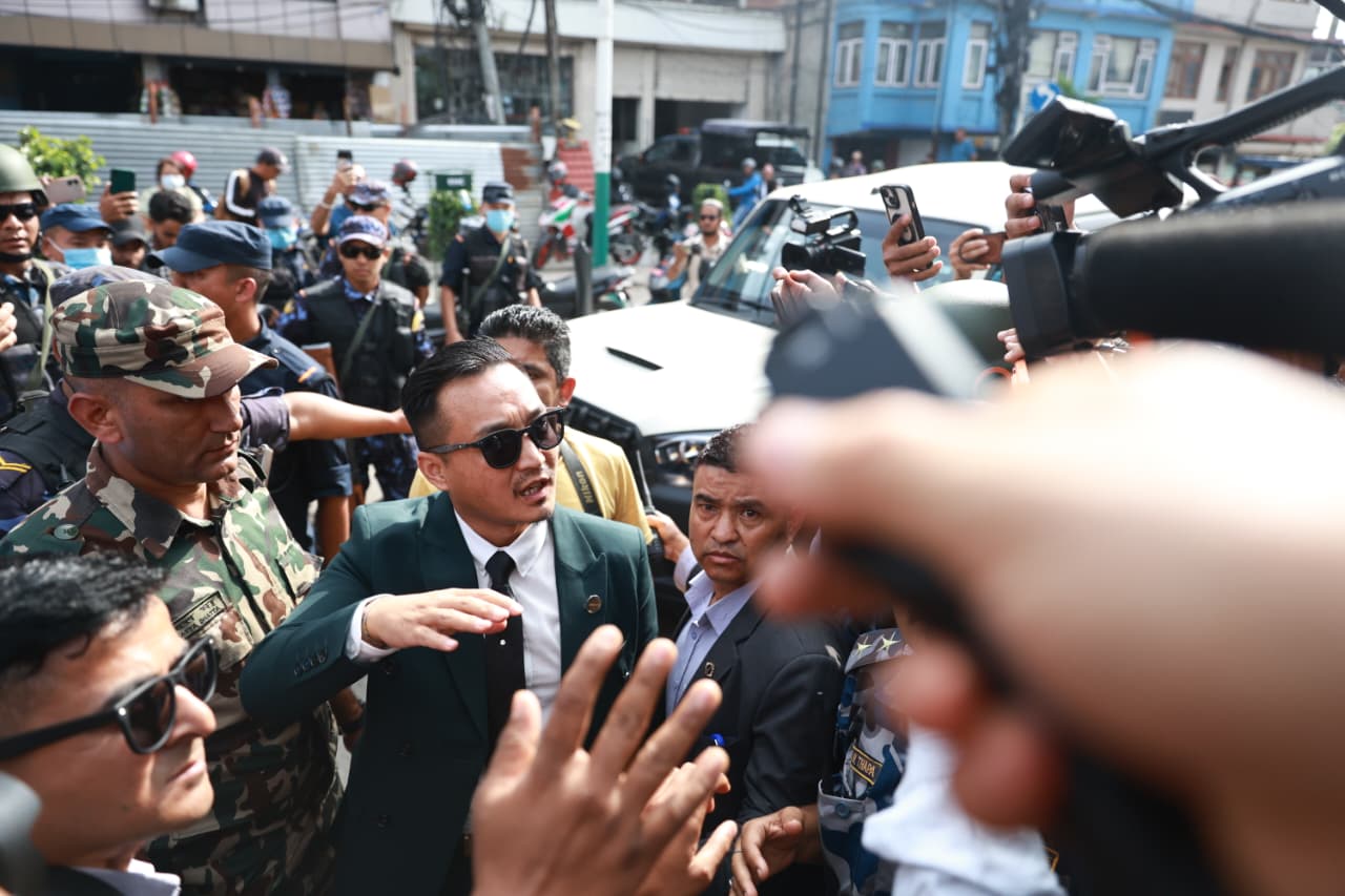 Sudhan-gurung-at-Maitighar_NPL-(9)-1781176863.jpeg
