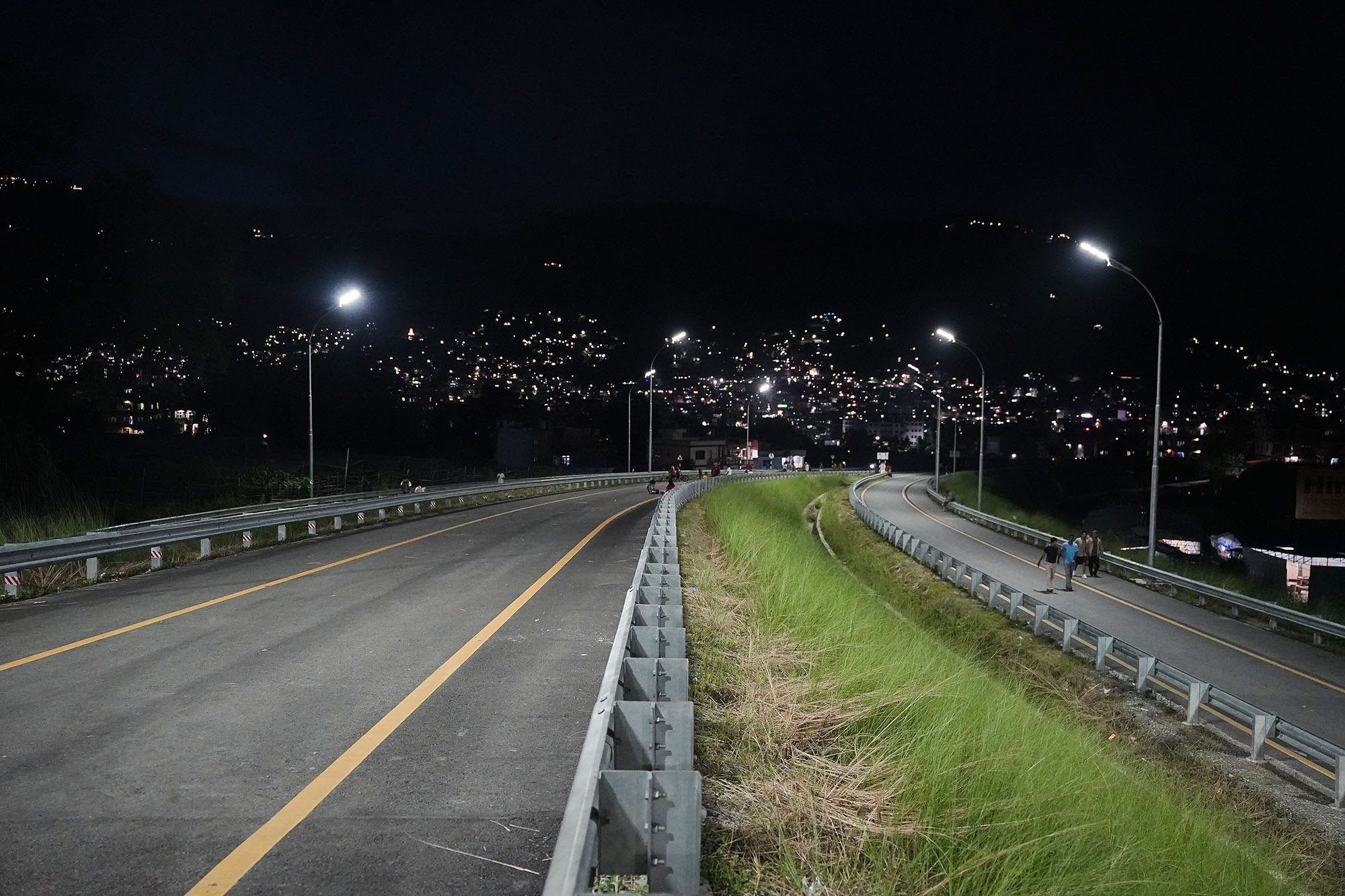 Tunnel-Road_light_evening_view_NPL-(20)-1785075519.JPG