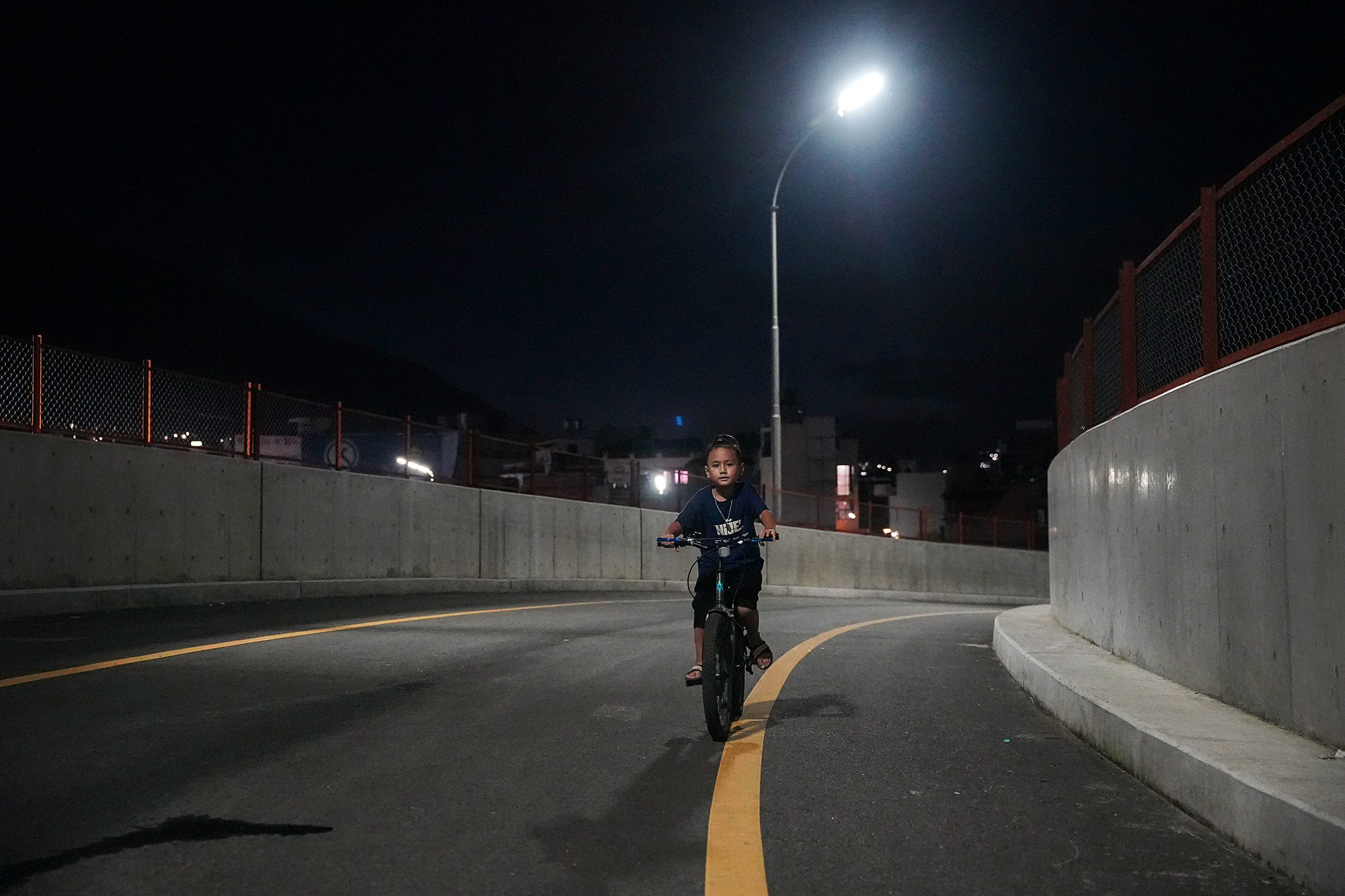 Tunnel-Road_light_evening_view_NPL-(24)-1785075520.JPG