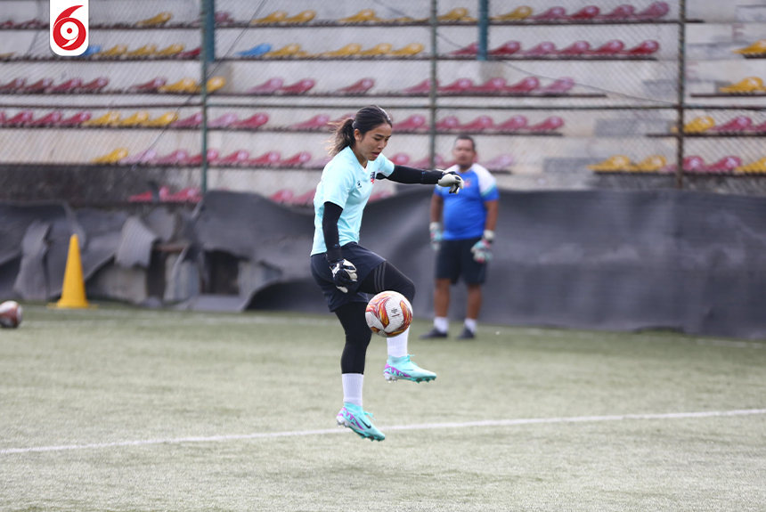 WOMEN-FOOTBALL-TEAM-1748236570.jpg