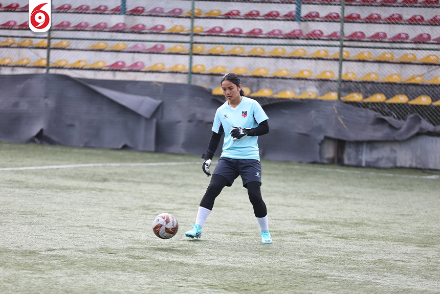 WOMEN-FOOTBALL-TEAM_4-1748236571.jpg