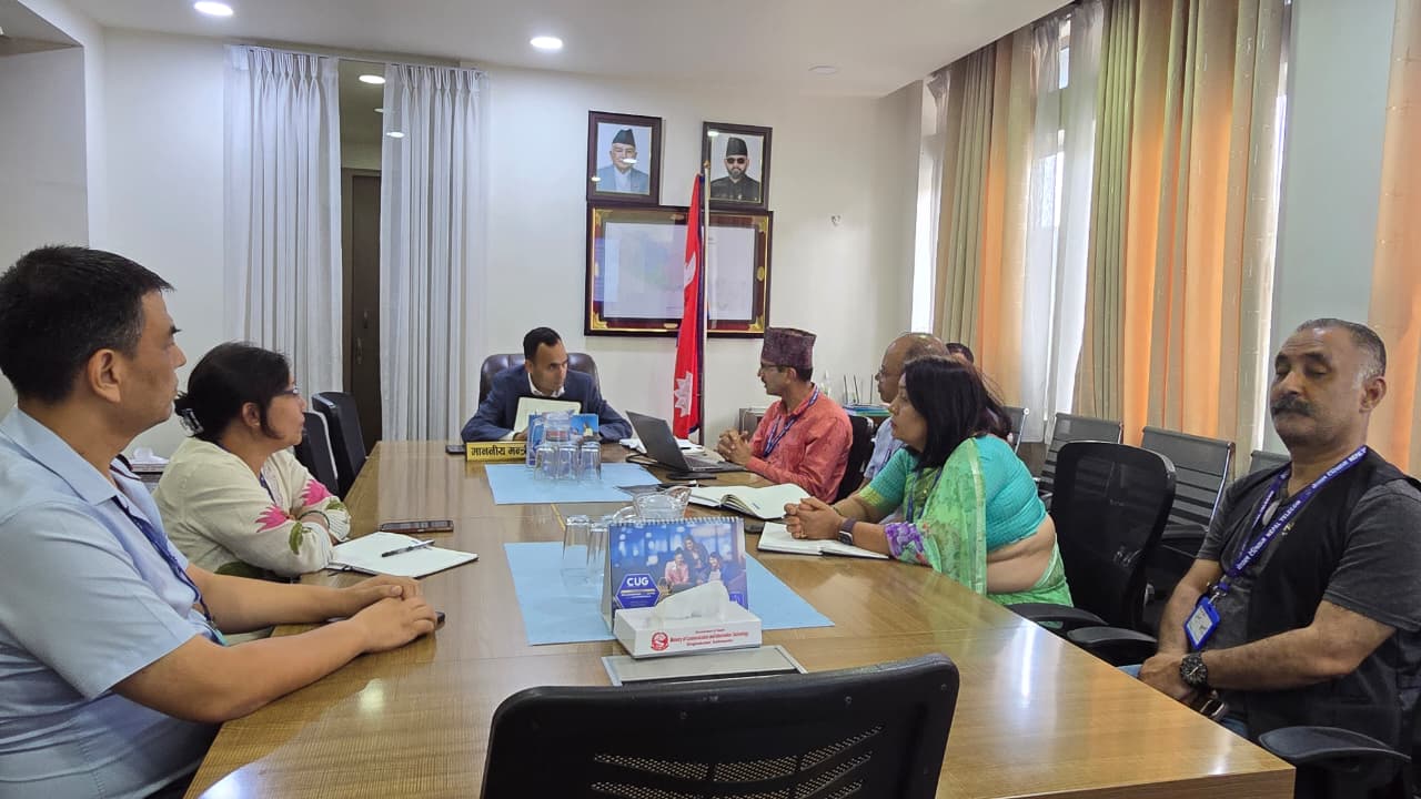 बडीमालिकामा द्रुत गतिमा टेलिफोन र इन्टरनेट पुर्‍याउन सञ्चारमन्त्रीले दिए निर्देशन
