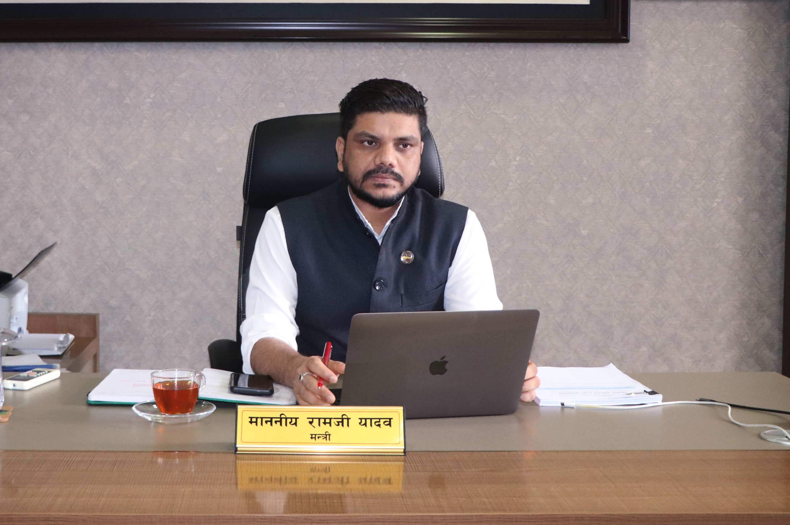 सरकारले भन्यो– होल्डिङ सेन्टरमा रहेका सुकुम्बासीलाई सीप तालिमसहित रोजगारीमा जोड्छौं