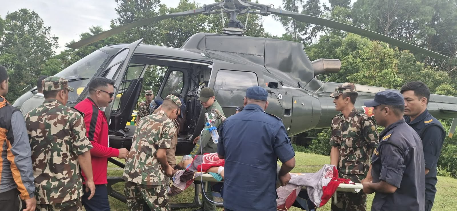 ज्यान जोखिममा परेका दुई सुत्केरीको हवाई उद्धार