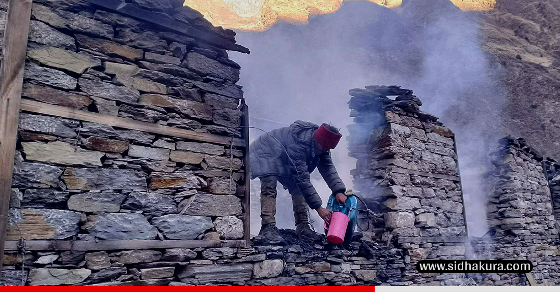 छेकम्पारमा आगलागी हुँदा एकजना घाइते