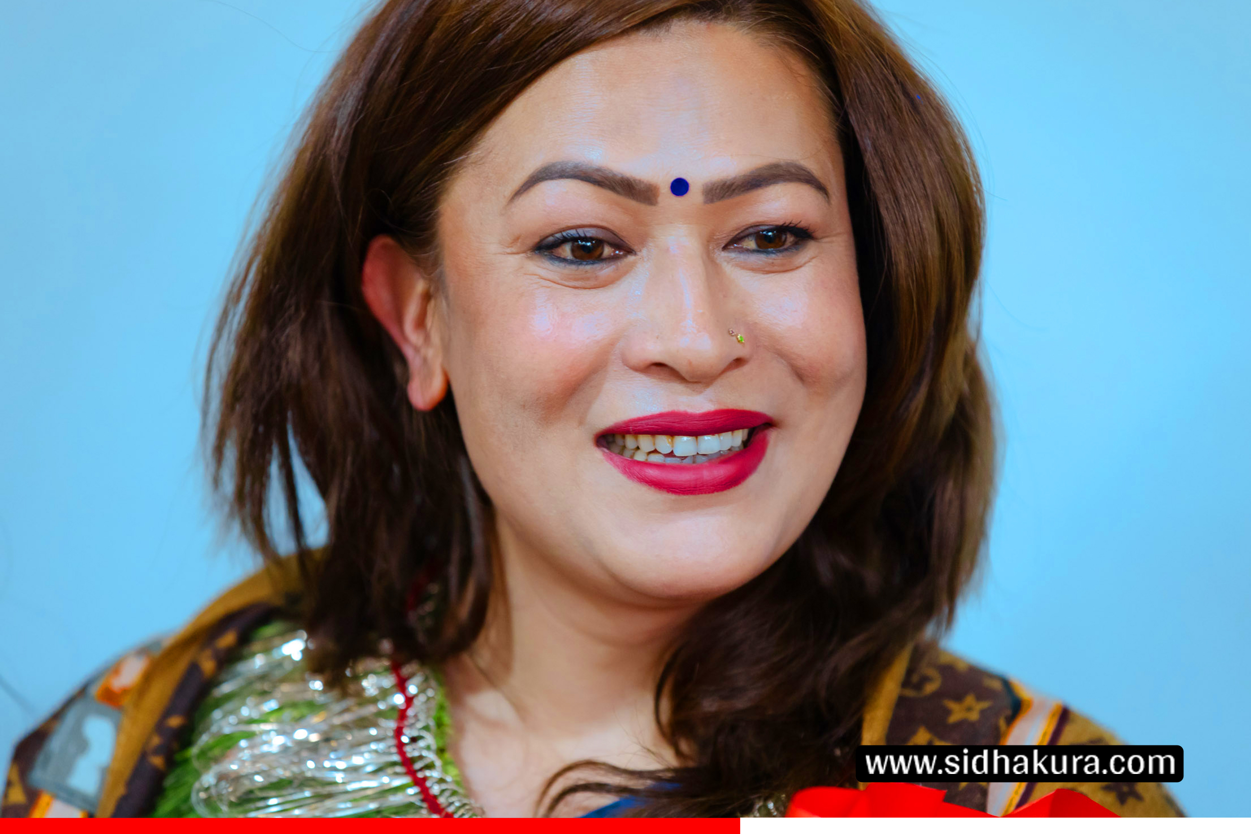 पहिलोपटक संसदमा प्रतिनिधित्व गर्न लागेकी ट्रान्सजेन्डर महिला भूमिका श्रेष्ठ (तस्बिरहरु)