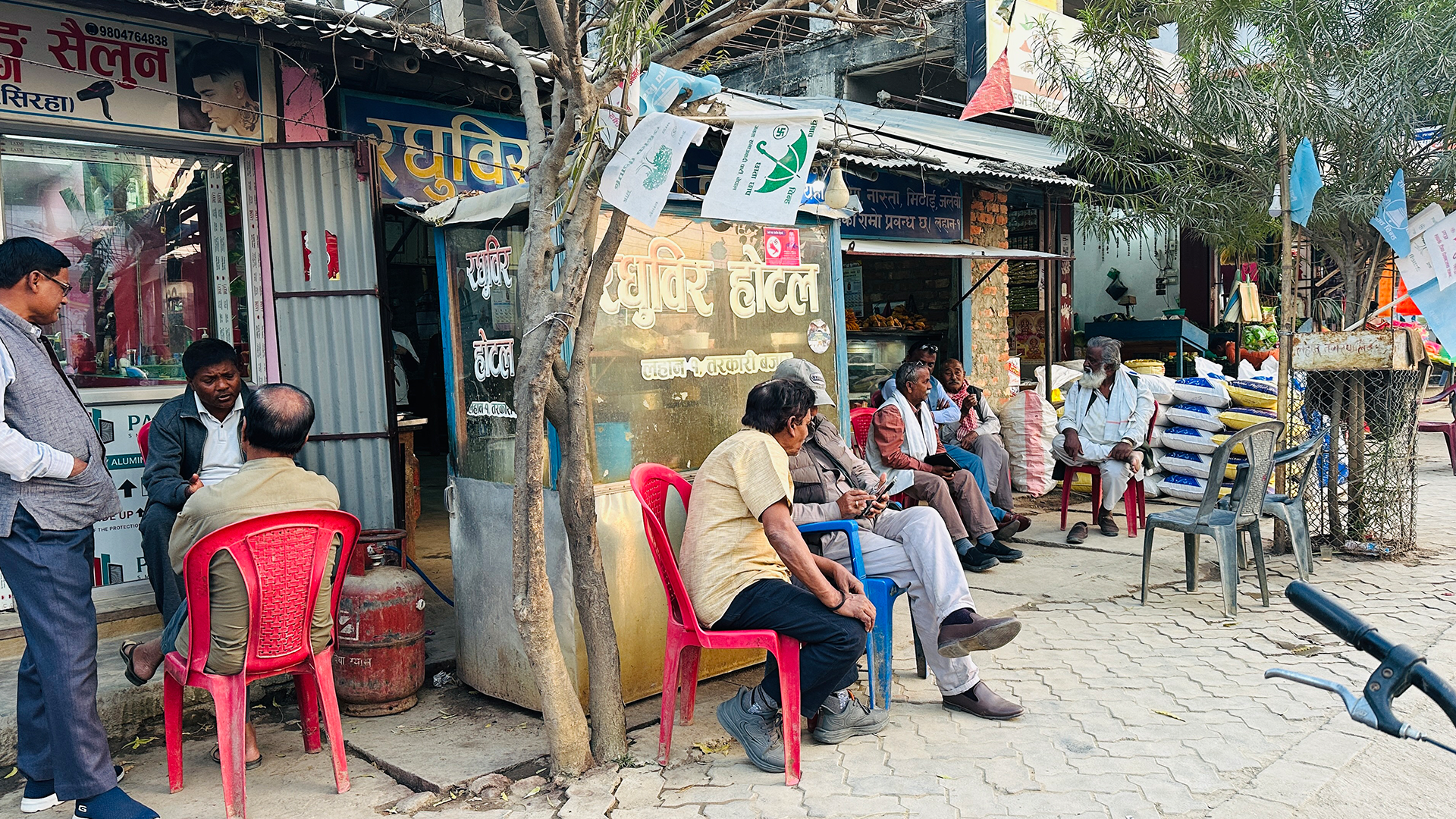 पुराना प्रतिबद्धताको हिसाब माग्दै सिरहाका मतदाता