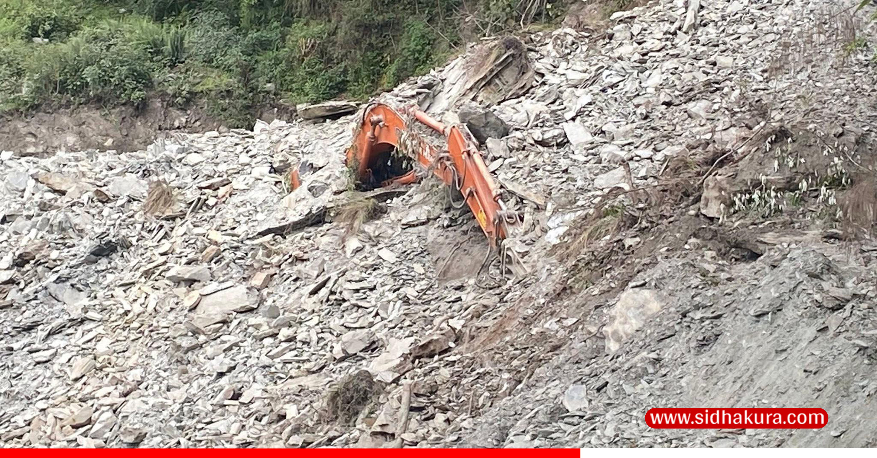 पहिरोले डोजर पुर्दा चालकको मृत्यु